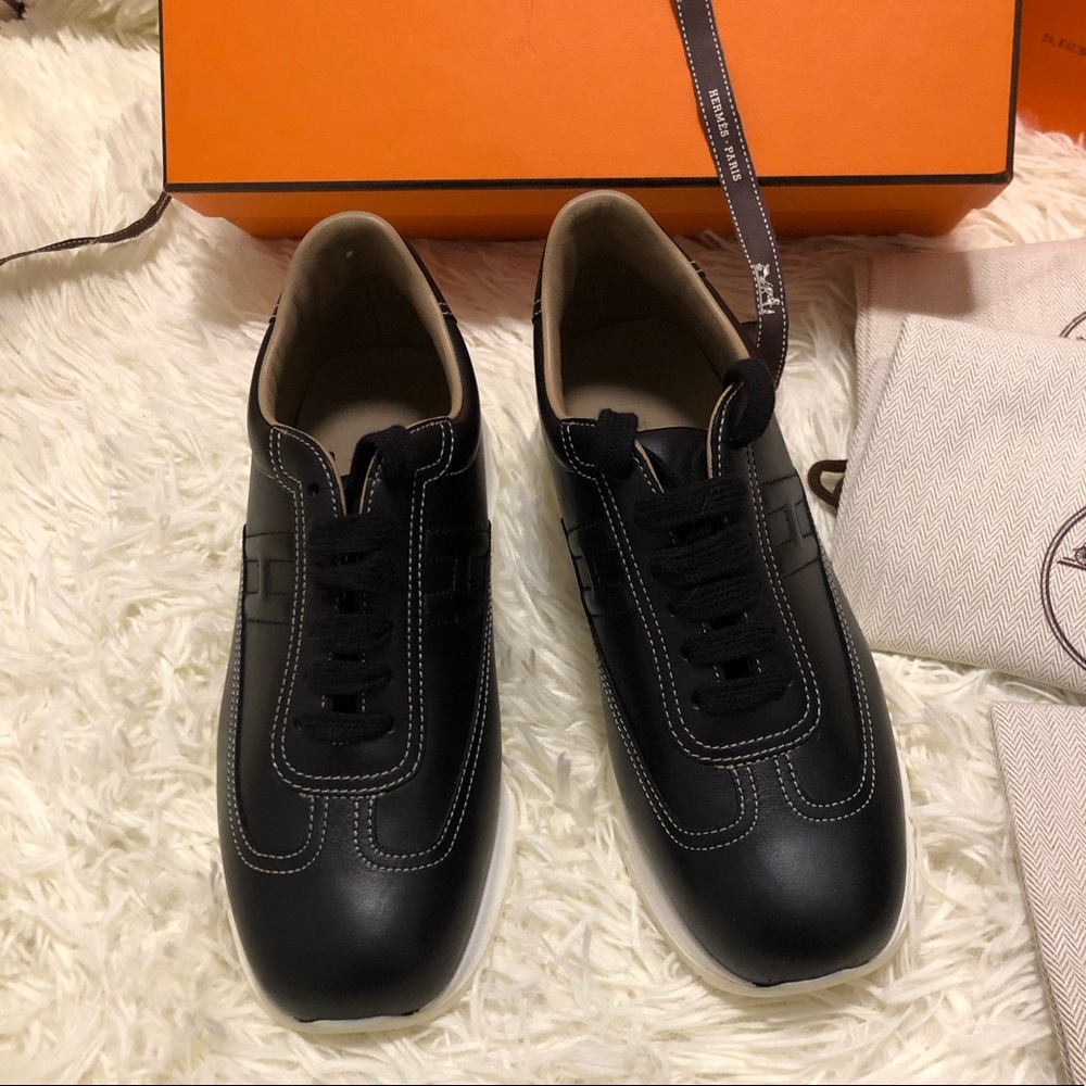 Hermès Sneaker (Free Dior Lip Glow) - Picture 2 of 16